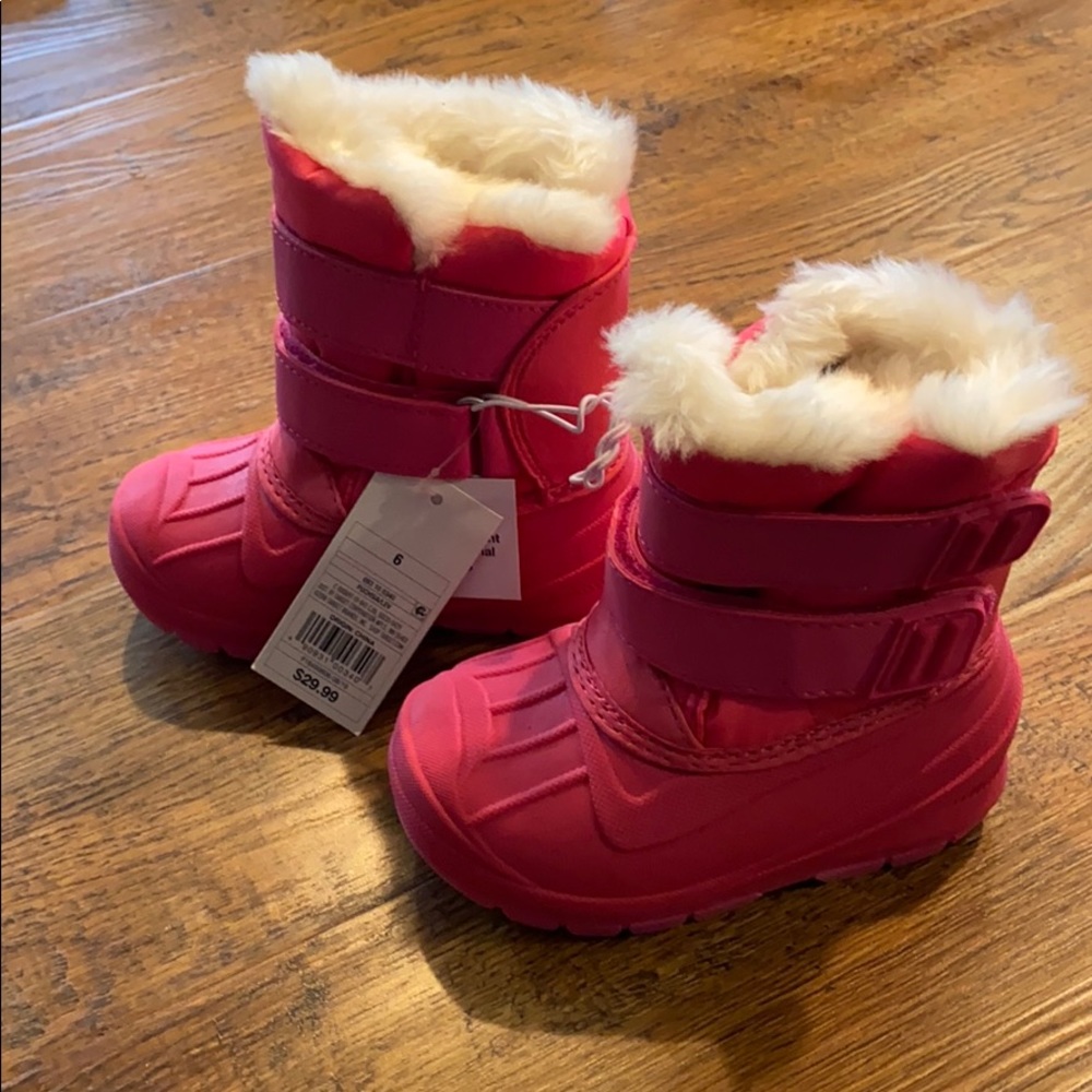 Cat & Jack Snow Boots